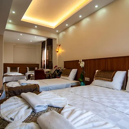 Historia 3* İstanbul