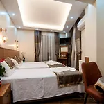 Historia Hotel