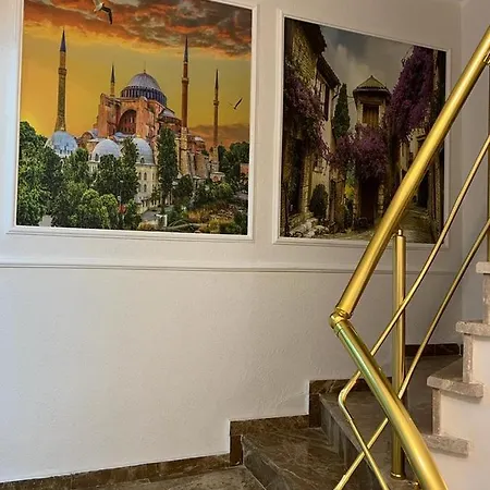Historia Hotel